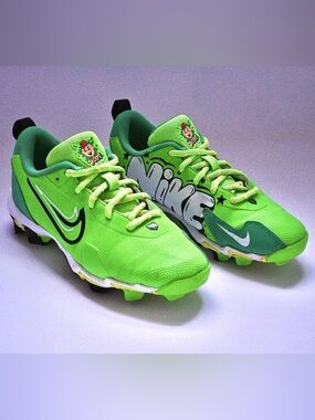 ⚾️ Nike Trout Baseball Cleats – Neon Green – Youth Size 4Y ⚾️